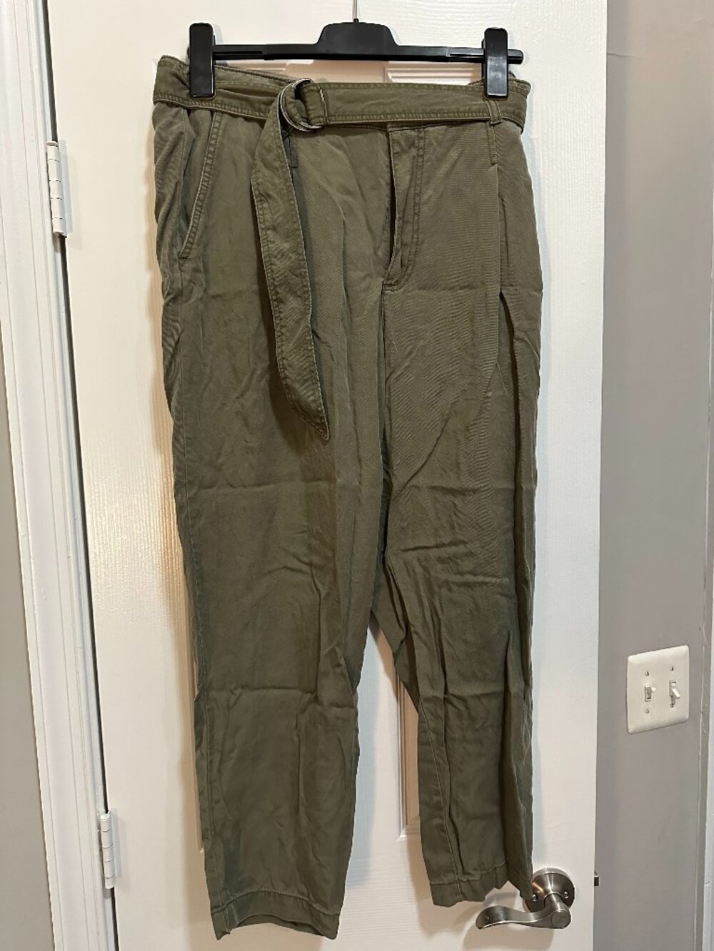 Loft Olive Green 100% Lyocell Belted Tapered Utility Pants